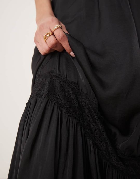 Gina Tricot tiered maxi skirt with lace insert in black - Image 2