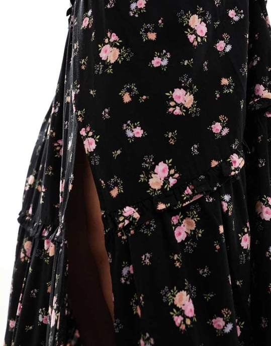 Miss Selfridge flerskikts maxi kjol i blommönster - Image 2