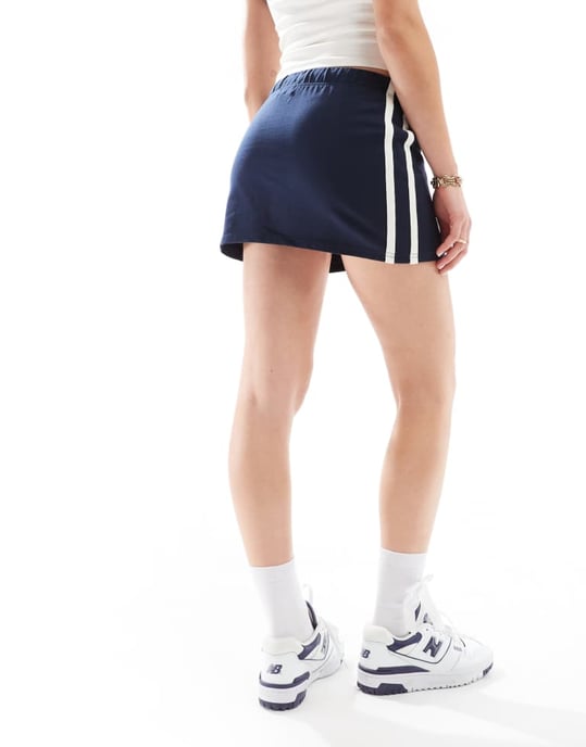 Miss Selfridge sportig minikjolset i marinblå - Image 4