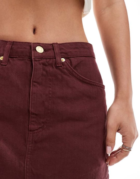 ASOS DESIGN denim kjol med pelmet i bordeaux co-ord - Image 2
