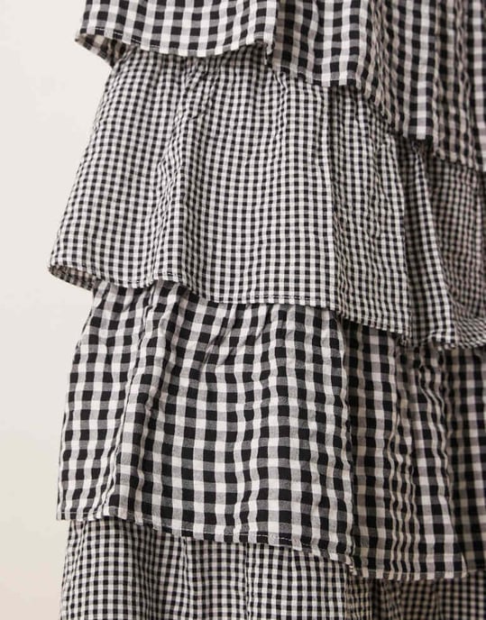 Nobody's Child Sutton tiered midaxi skirt co-ord in mono gingham - Image 3