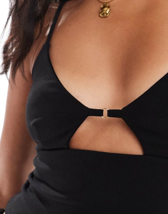 ASOS DESIGN bygelcrop-top i svart - Image 3