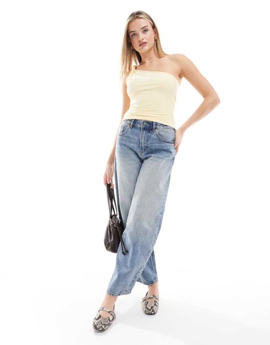ASOS DESIGN slinky enaxlad asymmetrisk topp i smörmjölk - Image 2