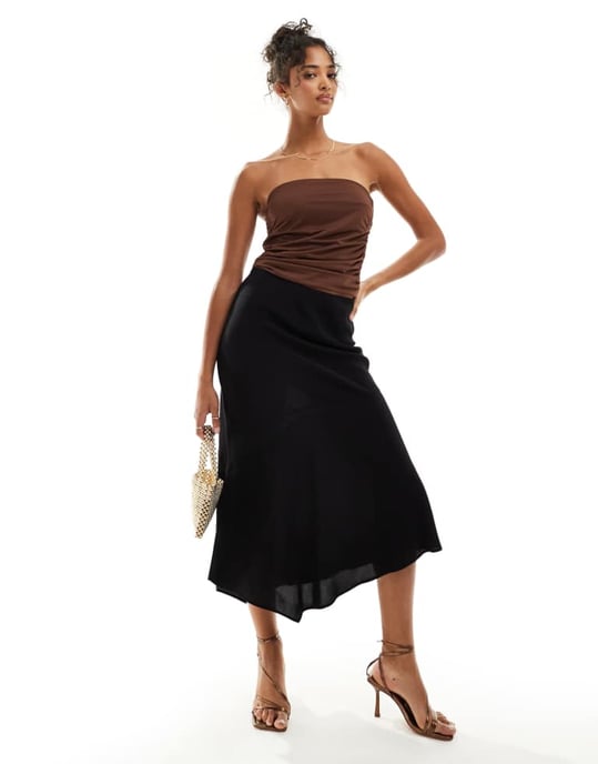 ASOS DESIGN rynkad bandeau-topp i brunt - Image 2