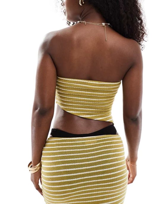 ASOS DESIGN Dawn stickad asymmetrisk bandeau strandtop i krämfärgad och grön rand - Image 3