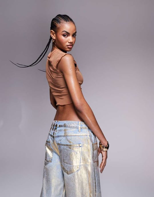 ASOS DESIGN mesh-overlay topp med bralet-detalj i karamell - Image 2