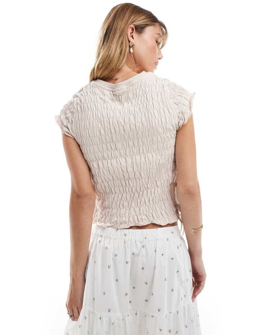 ASOS DESIGN texturerad kortärmad topp med knyt i sidorna i sten - Image 4