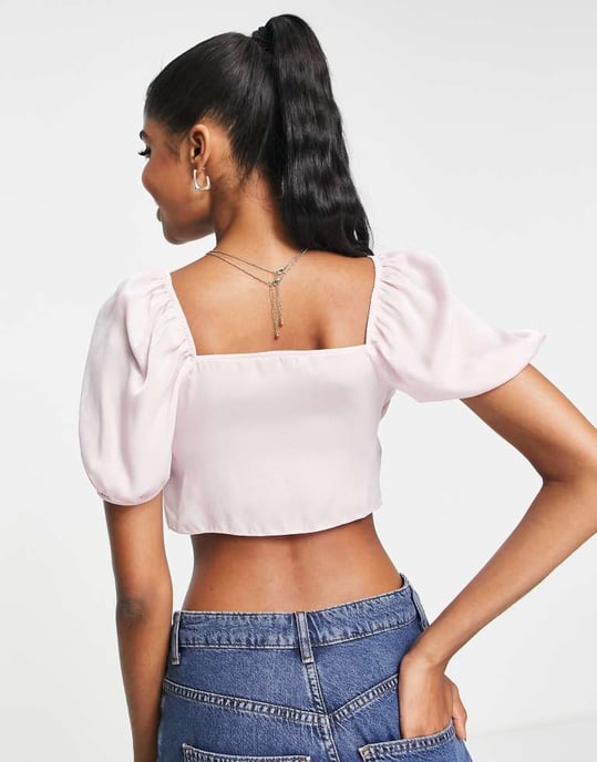 Miss Selfridge satinblus med knapppayer i blush - Image 3