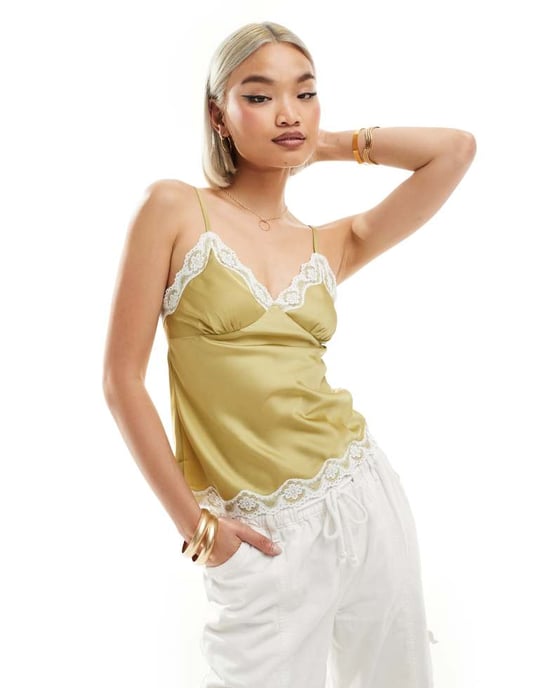 Återvunnen vintage loungewear cami-top i grön satin - Image 2