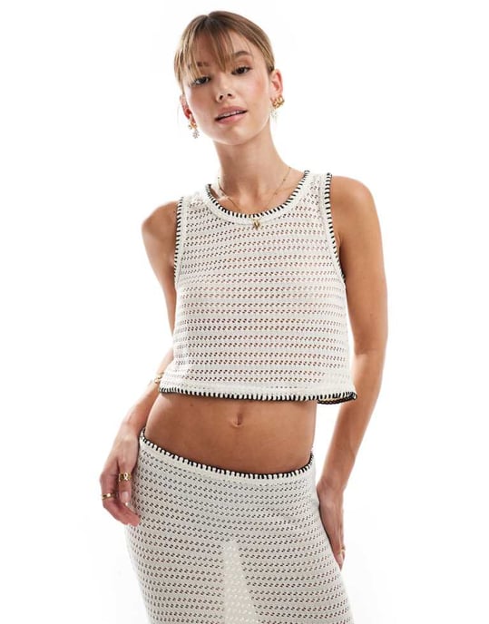 Vero Moda virkad kort topp med whipstitch-detalj i krämfärg - Image 1