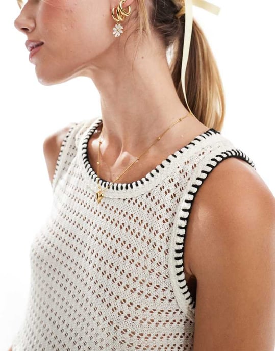 Vero Moda virkad kort topp med whipstitch-detalj i krämfärg - Image 2