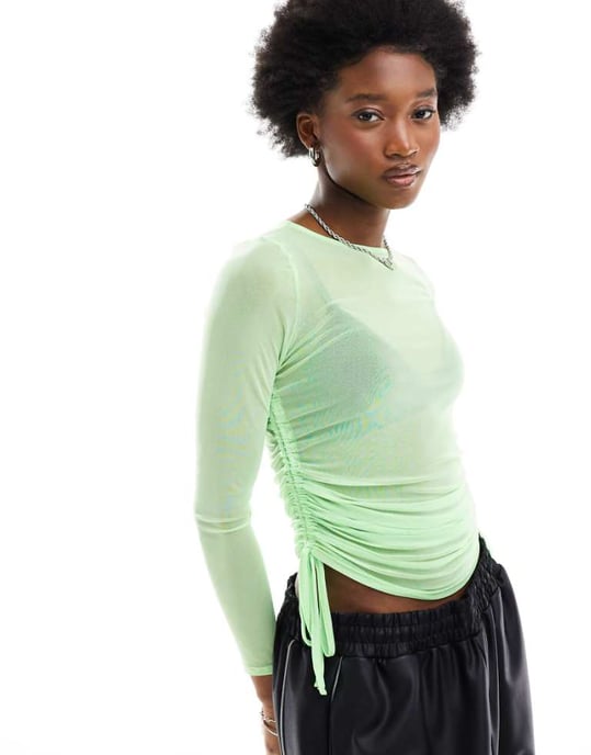 ASOS DESIGN långärmad mesh-topp med rynkade sidor i ljusgrön - Image 1