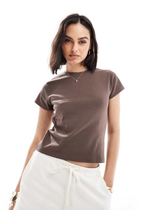 Cotton On fitted 90s baby tee brown - Image 1