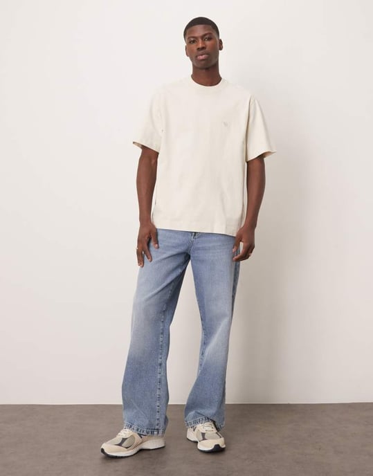 Abercrombie & Fitch premium icon logo short sleeve t-shirt in off white - Image 2
