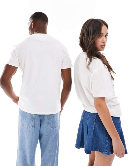 Tommy Jeans unisex varsity tiger t-shirt in off white - Image 4