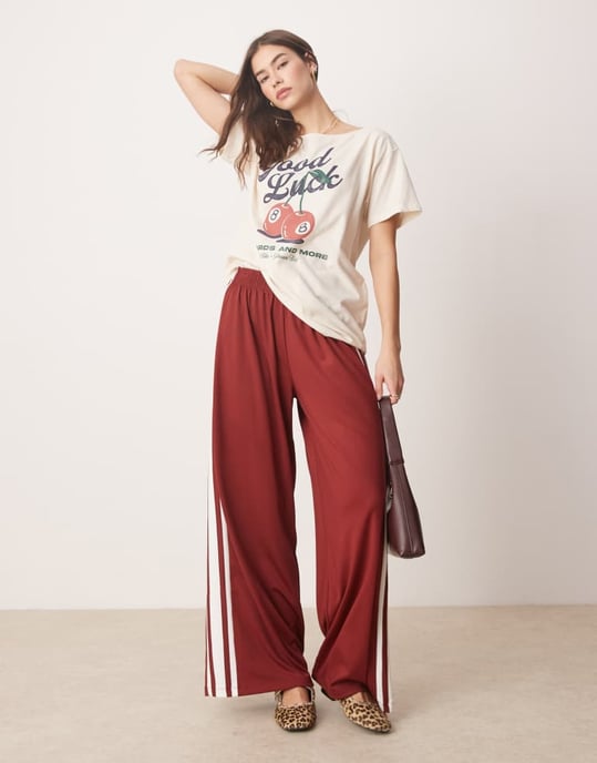Hollister slash neck t-shirt with lucky cherry print in beige - Image 4