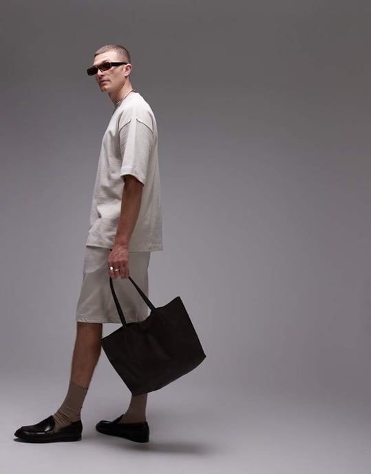 Topman oversized fit linen blend short in stone - Image 3