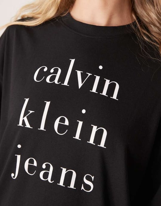 Calvin Klein Jeans big logo t-shirt in black - Image 4