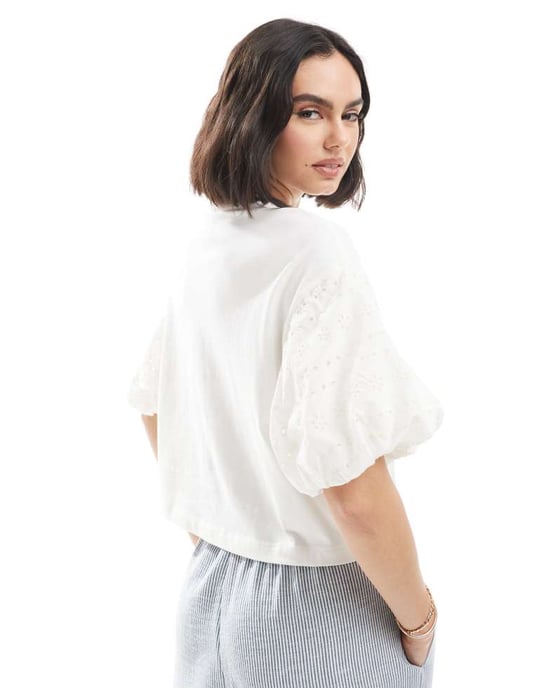Miss Selfridge broderie puff sleeve t-shirt in white - Image 4