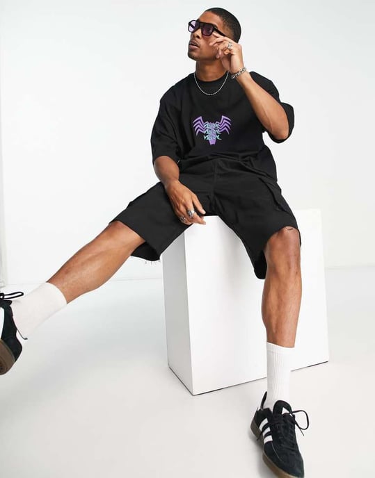 ASOS DESIGN oversized t-shirt with Venom print in black - Image 3