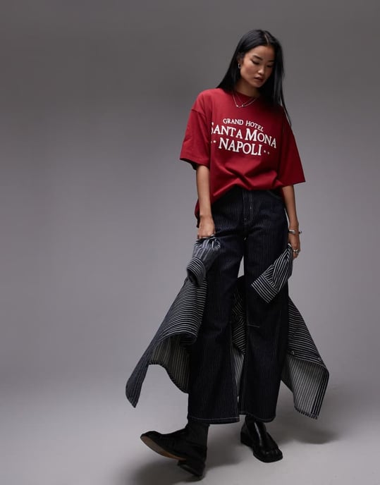 Topshop graphic Santa Mona Napoli oversized tee in red - Image 2