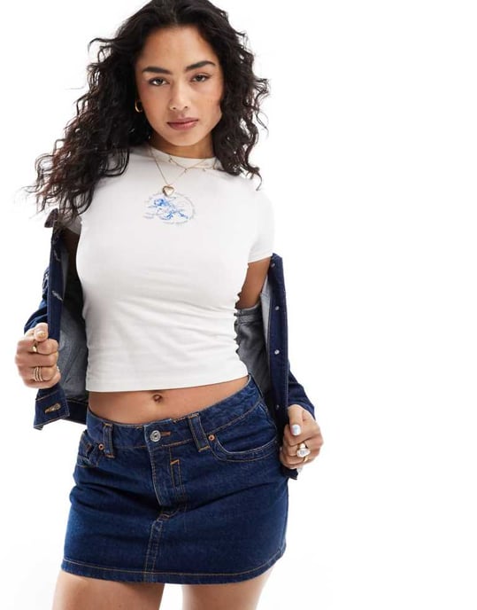 Cotton On micro fit t-shirt with cherub graphic - Image 1