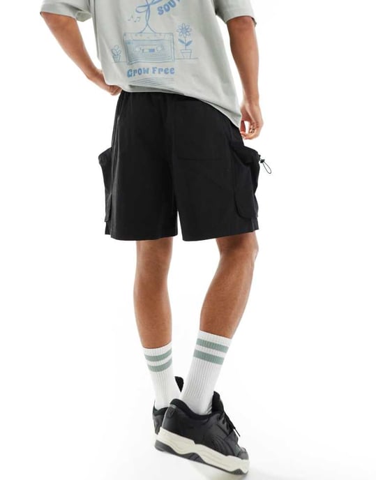 ADPT tekniska cargoshorts i svart - Image 2
