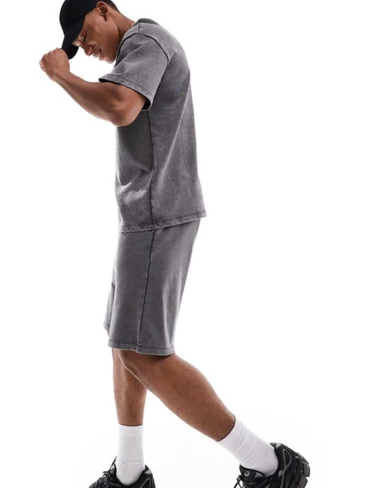 ADPT överdimensionerad sweatskort koord i tvättad grå - Image 1