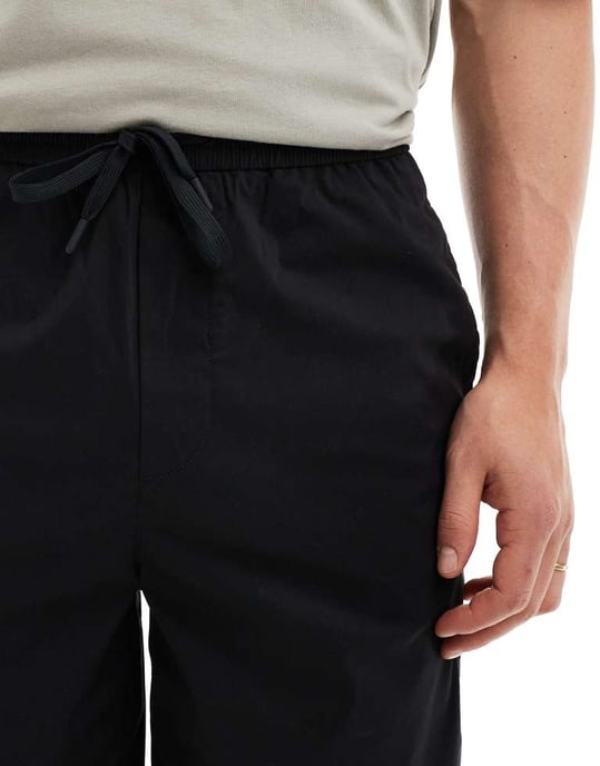 Selected loose tech cargo short in black - Image 3