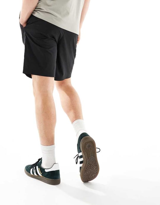 Selected loose tech cargo short in black - Image 4