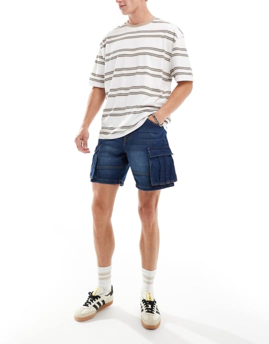 ASOS DESIGN mid-length slim jeansshorts med cargodetaljer i ljusblå tvätt - Image 4
