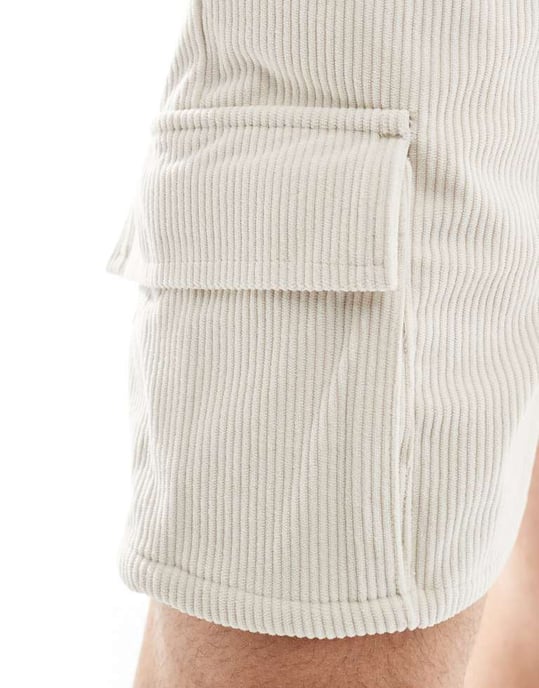 ONLY & SONS snörningsficka shorts i krämfärg - Image 4