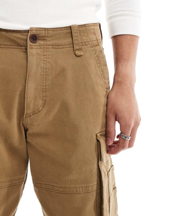 Hollister 10-tums cargoshorts i tan - Image 3