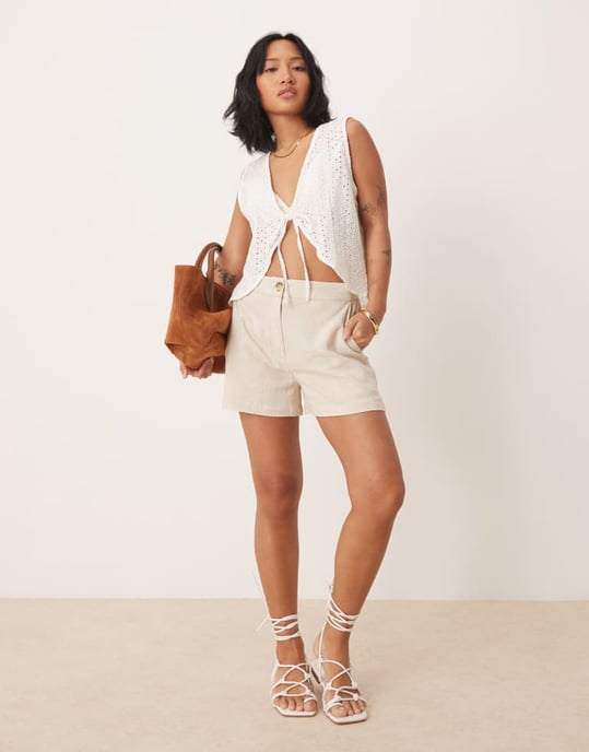ASOS DESIGN Petite relaxed dad shorts with linen in stone - Image 3