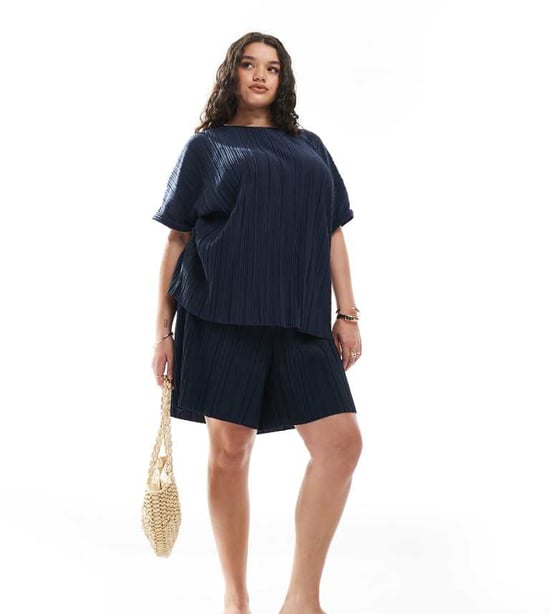 Vero Moda Curve plisse short co-ord in navy - Image 1