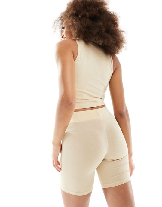 Hugo Bodywear logo suki legging short in beige - Image 3