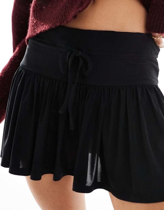 ASOS DESIGN deep waistband low rise micro mini skort in black - Image 2