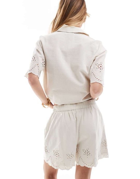 Pieces broderie shorts co-ord in cream - Image 4