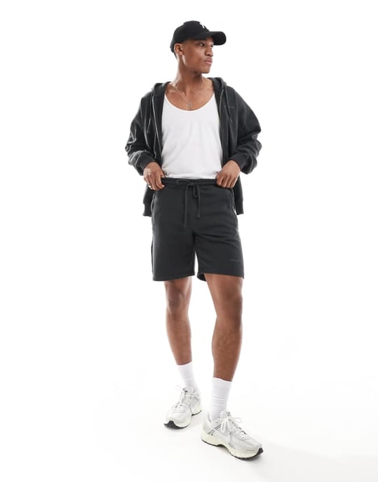 Couture Club co-ord rå söm jerse shorts i kolgrå - Image 1