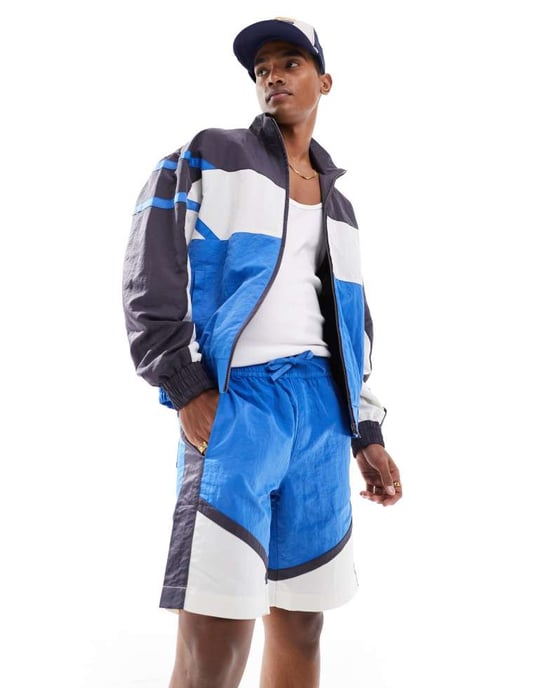 ASOS DESIGN Koordinerade passform nylon shorts med kontrasterande paneler - Image 2