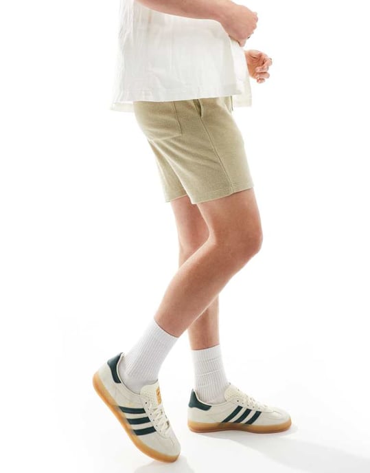 ASOS DESIGN slim handduksshorts i beige - Image 4