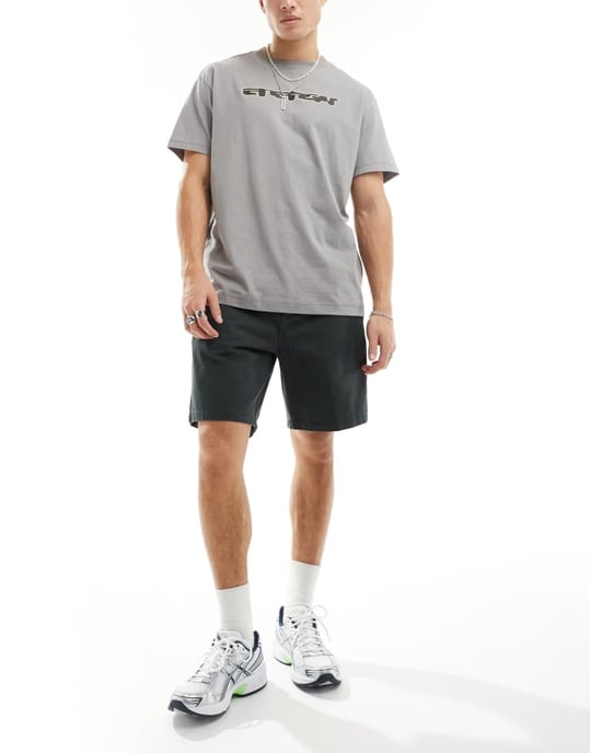 Obey Big Timer Twill Snickarshorts i svart - Image 2