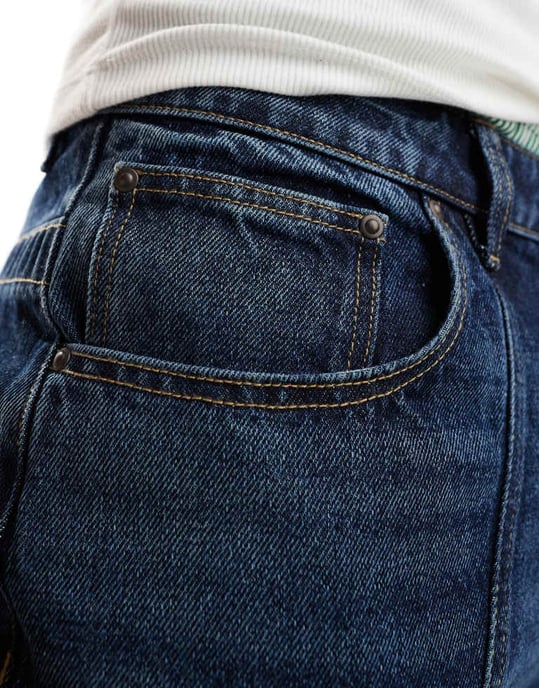 ASOS DESIGN lång denimshorts med paneler i mellanblå - Image 2