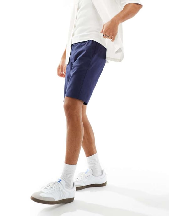 ASOS DESIGN smart slim fit linneblandning shorts i marinblå - Image 4