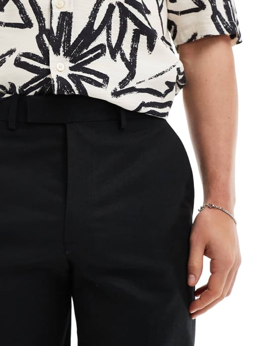 ASOS DESIGN smart raka linneblandade shorts i svart - Image 4