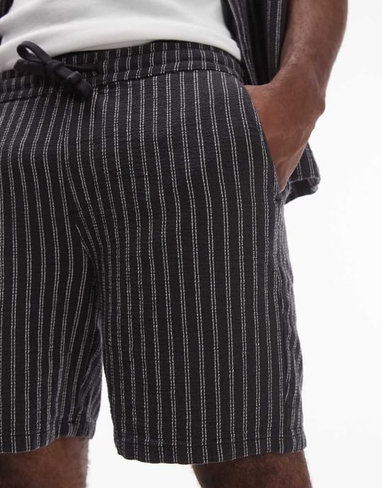 Topman samordnad randig shorts i svart - Image 2