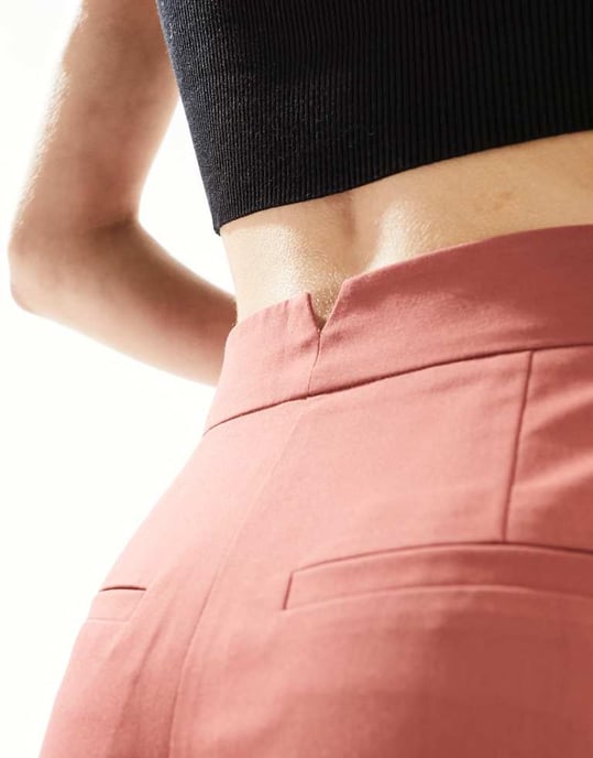 ASOS DESIGN Lång designad kortbyxa i rostfärg - Image 2