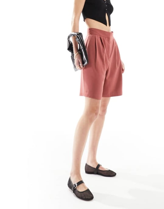 ASOS DESIGN Lång designad kortbyxa i rostfärg - Image 3