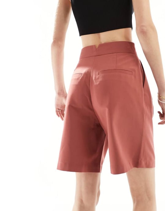 ASOS DESIGN Lång designad kortbyxa i rostfärg - Image 4