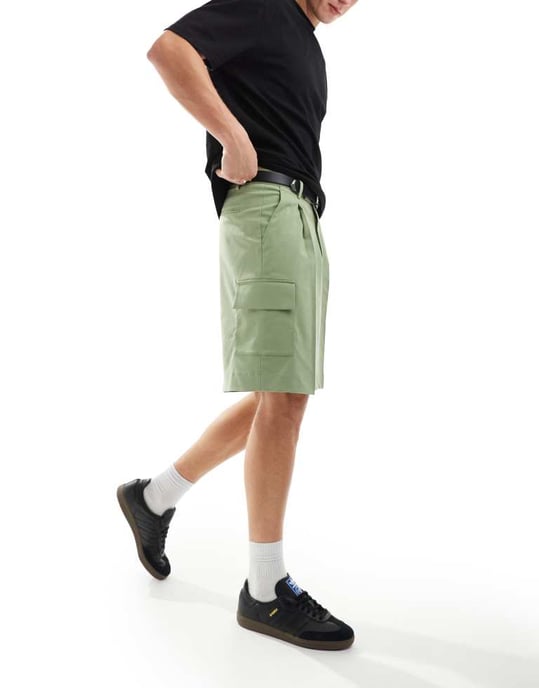 ASOS DESIGN smarta cargo shorts i khaki - Image 4